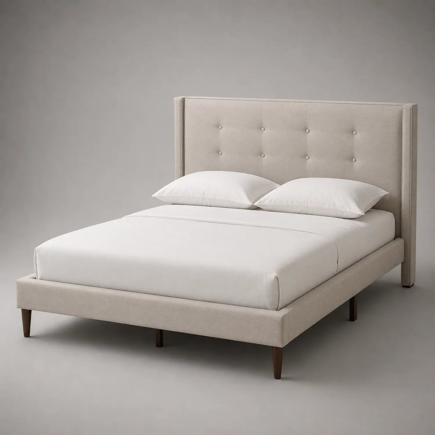 Beigefarbenes Polsterbett 200x180 cm mit Stoffbezug und Massivholzbeinen