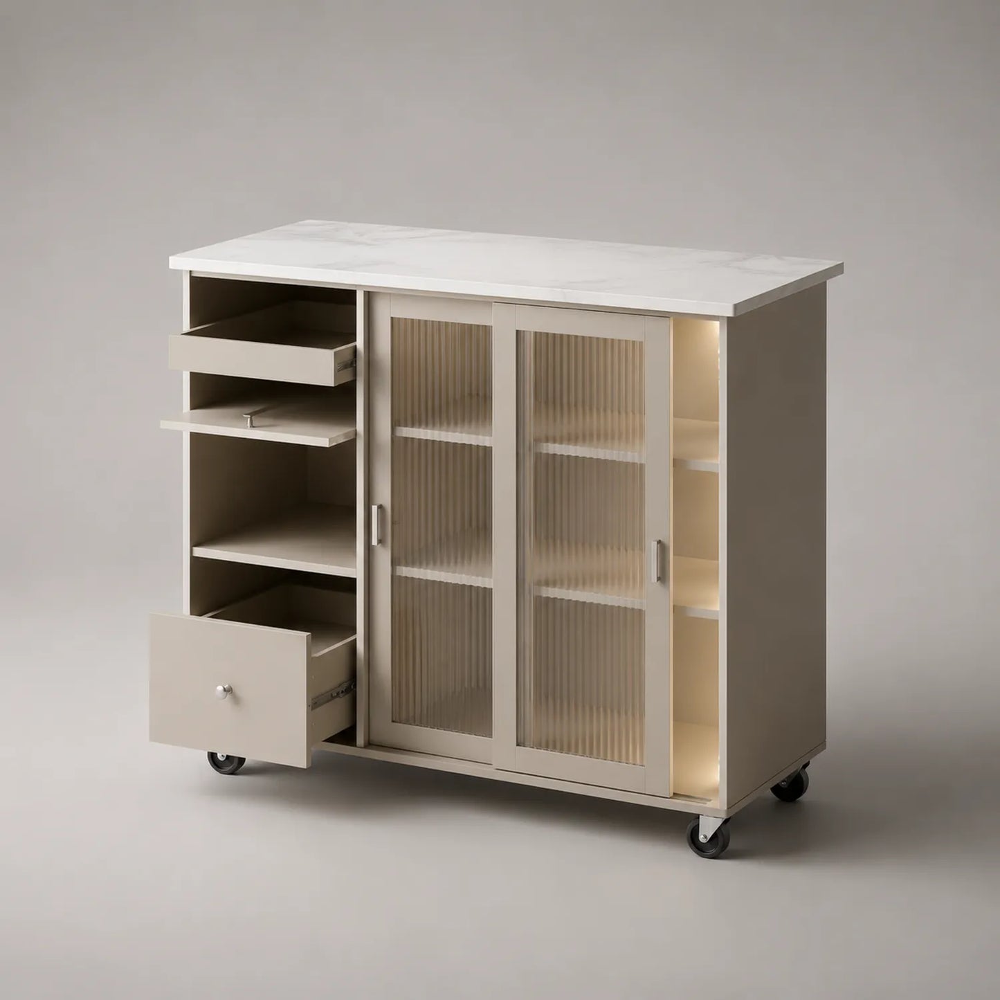Kücheninsel mit Marmor Arbeitsplatte und geriffelten Glastüren Beige
