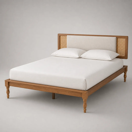 Holzbett 200x160 cm mit Rattan-Kopfteil